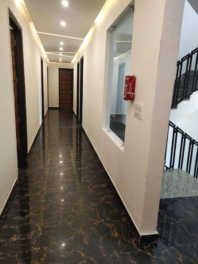 Hotel Fortune Inn By F9 Hotels Noida Bagian luar foto