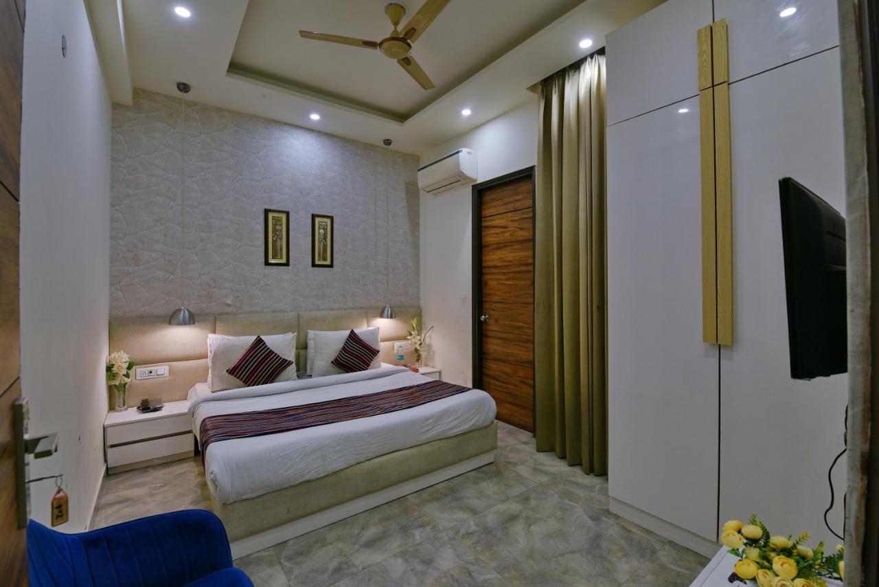 Hotel Fortune Inn By F9 Hotels Noida Bagian luar foto
