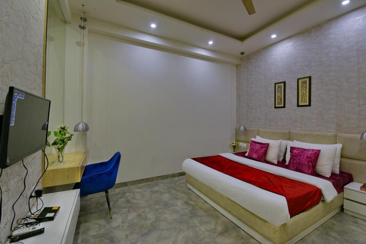 Hotel Fortune Inn By F9 Hotels Noida Bagian luar foto