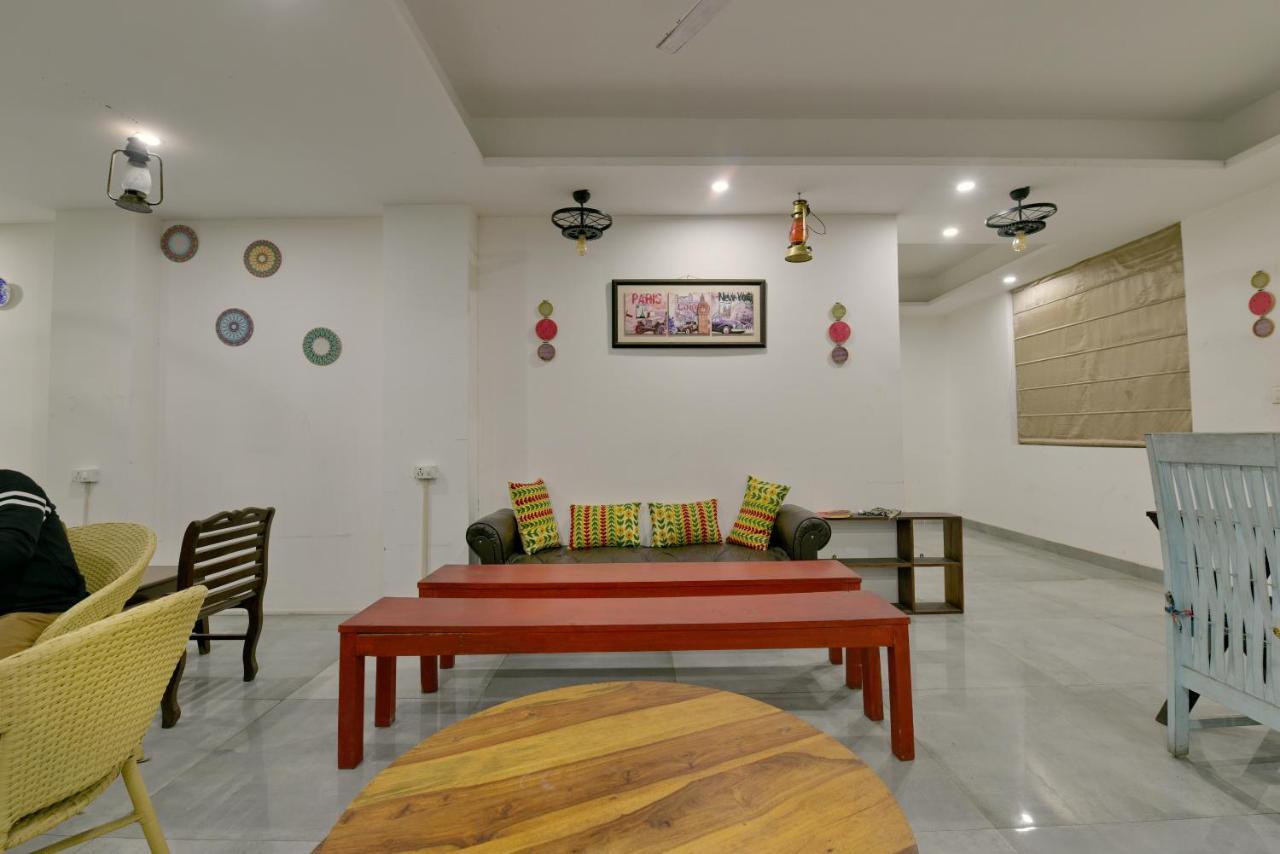 Hotel Fortune Inn By F9 Hotels Noida Bagian luar foto